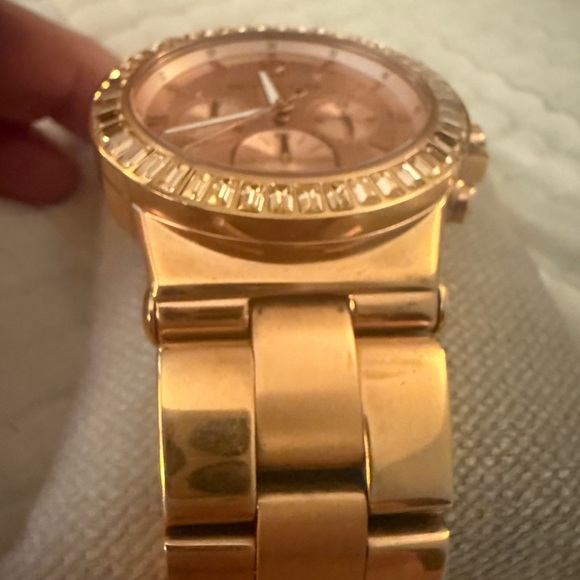 Michael Kors Watch. - Picture 3 of 5